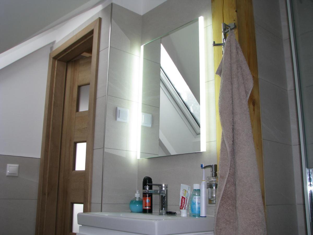 Penzion Piano Apartment ลิฟตอฟสกีมิคูลาช ภายนอก รูปภาพ